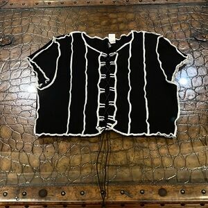 H&M Lacing-detail Crop Top